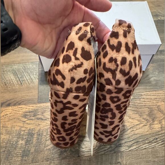The Drop Rebecca Leopard Print Block Heel Sandals Women’s Size 9 New w/ Box - Picture 4 of 7